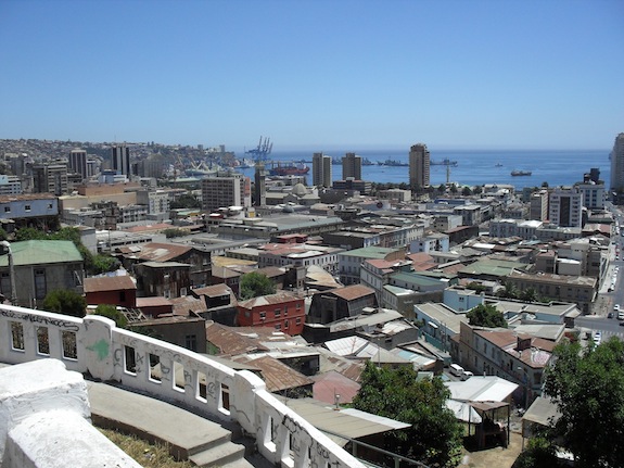 Uitzicht op de haven van Valparaiso